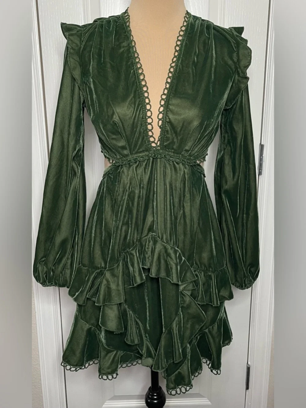 ASOS Emerald Green Velvet Ruffle Romantic Mini Dress Size 4 - Picture 5 of 9
